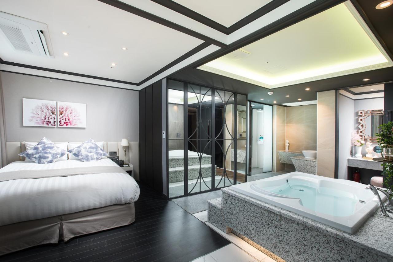 Utop Boutique Hotel&Residence Gwangju Metropolitan City Extérieur photo