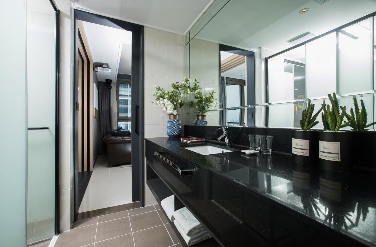 Utop Boutique Hotel&Residence Gwangju Metropolitan City Extérieur photo