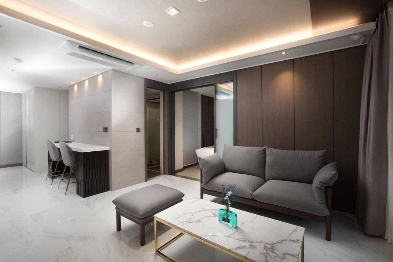 Utop Boutique Hotel&Residence Gwangju Metropolitan City Extérieur photo